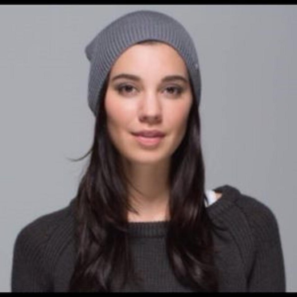 NWOT lululemon Gray Rad Hatter Toque Beanie
